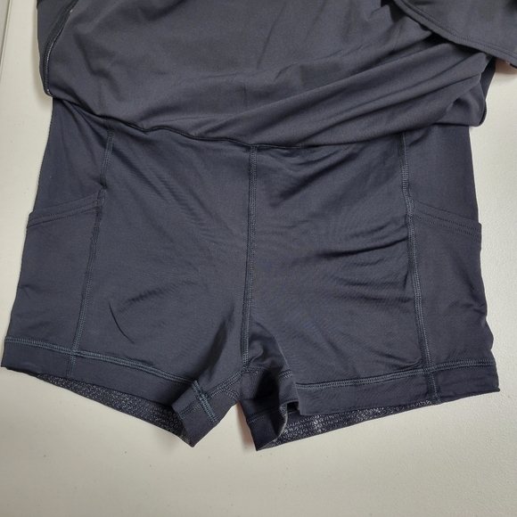 Lululemon High-Rise Lined Mini Skirt Black/ White. - Picture 9 of 12